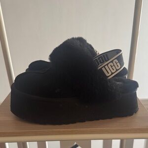 UGG Kids Black Fluffy Slippers